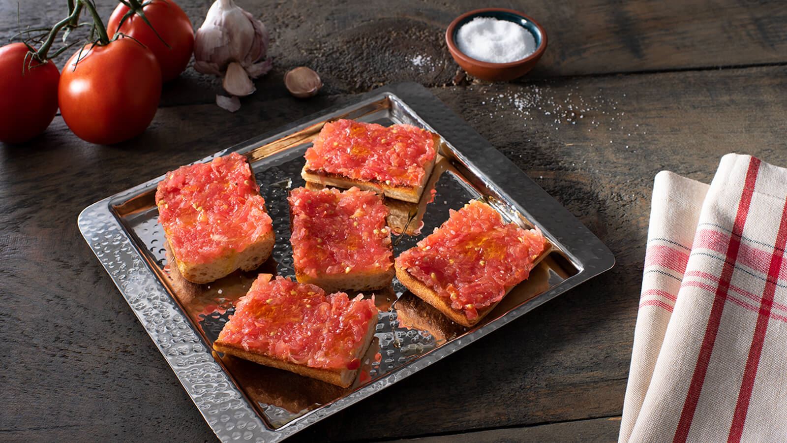 Spanish-Style Tomato Bread – Pan con Tomate