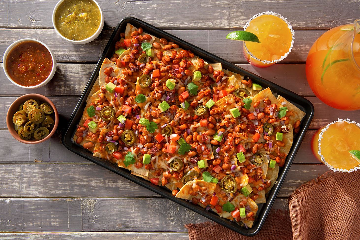 Nachos de Frijoles Pintos con Chipotle