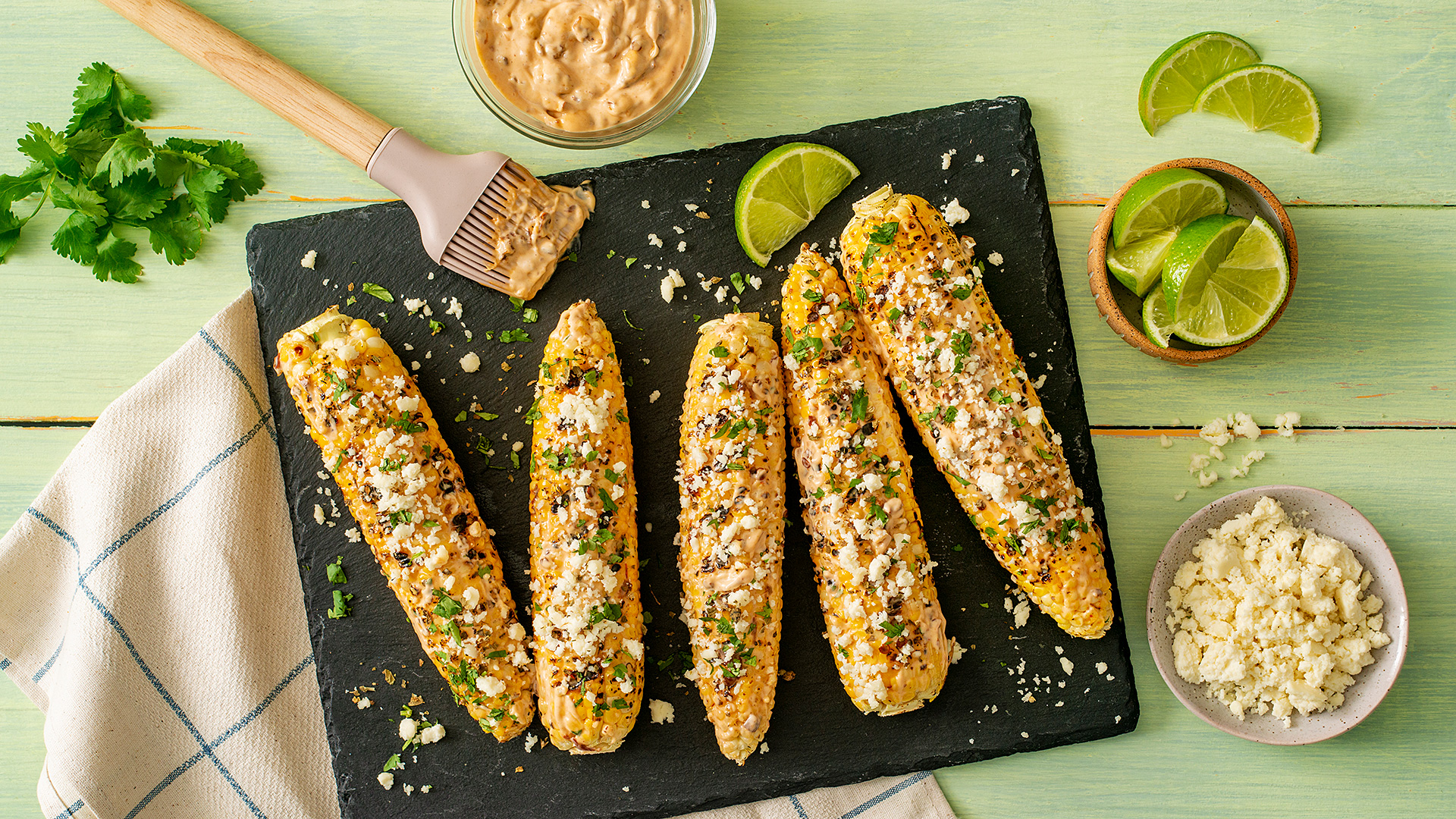 Elote Mexicano con Mayonesa de Chipotle